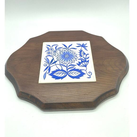 Handmade Wooden Wall Plaque Trivet‎ with Blue white tile - Picture 1 of 8